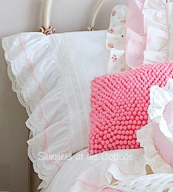 PRETTY WHITE FRENCH RUFFLE ROSES LACE RIBBON WHISPER OF PINK PILLOWCASE